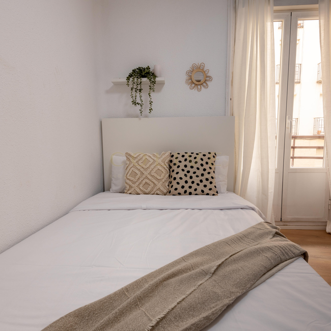 JAM80-1 R2-Moncloa-Aravaca-Juan Alvarez Mendizabal-10645